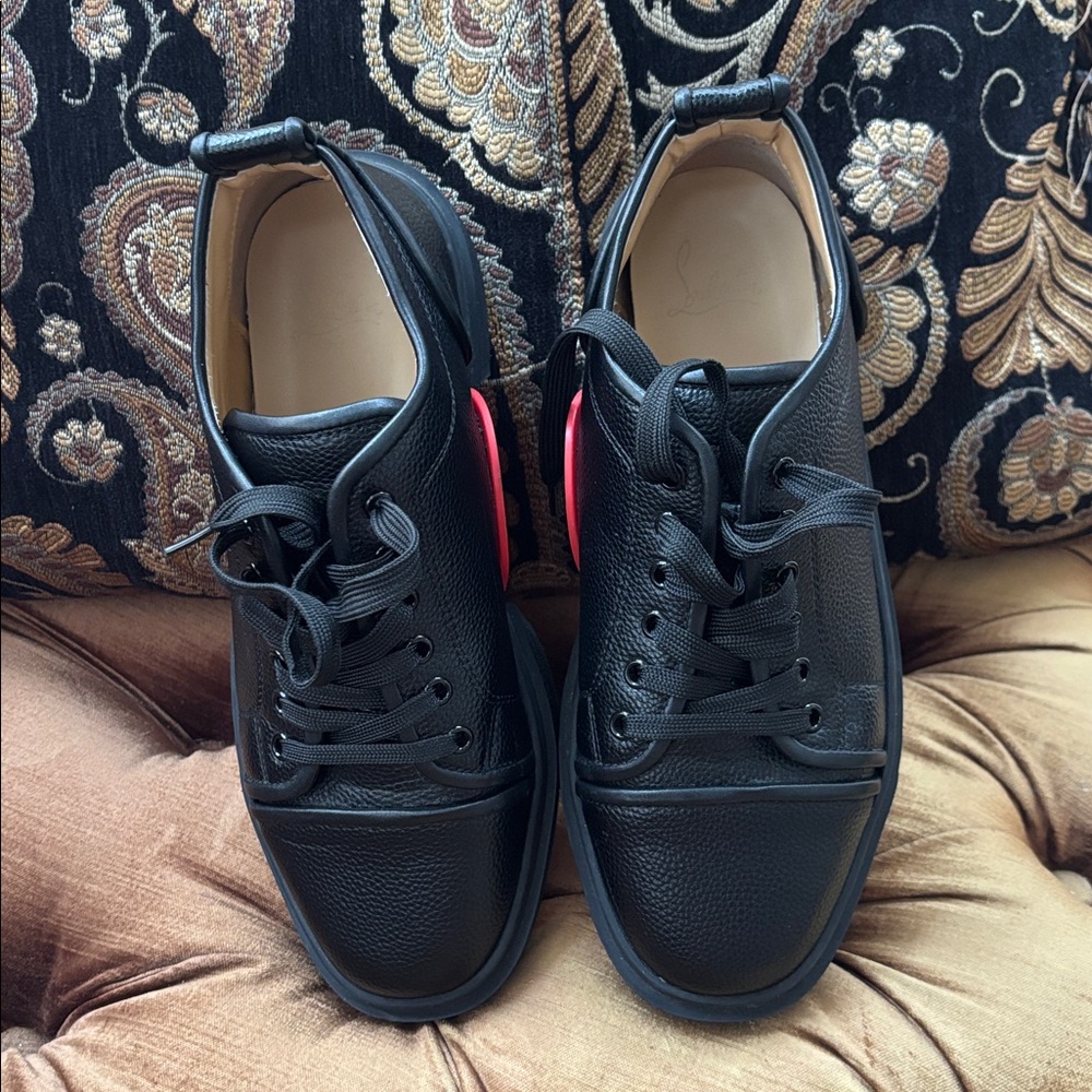 Christian Louboutin Adolon Junior black low-top sneakers - Picture 6 of 11
